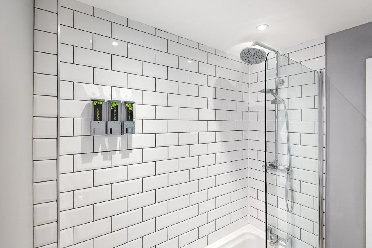 3 Rm Studio, Open-Plan Living, Dining, & Kitchen Llanelli Luaran gambar